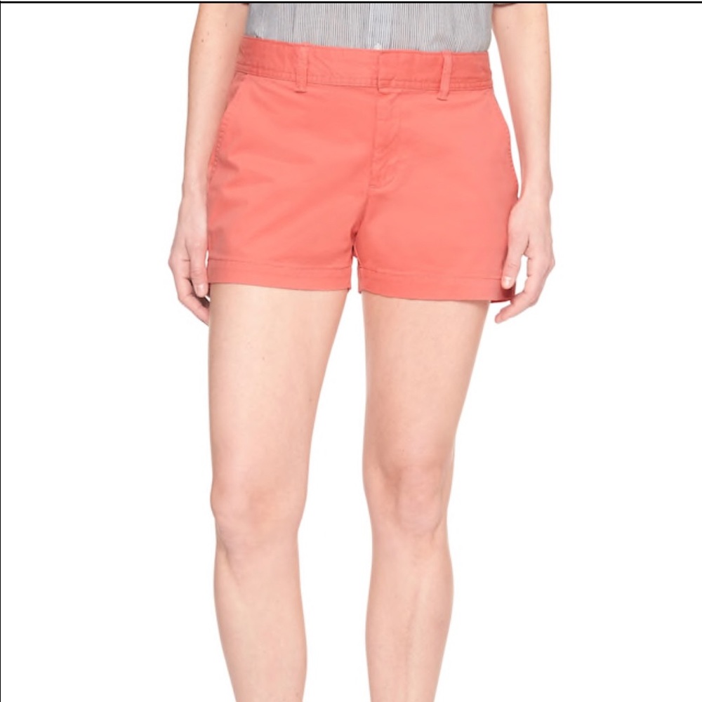 Gap shorts